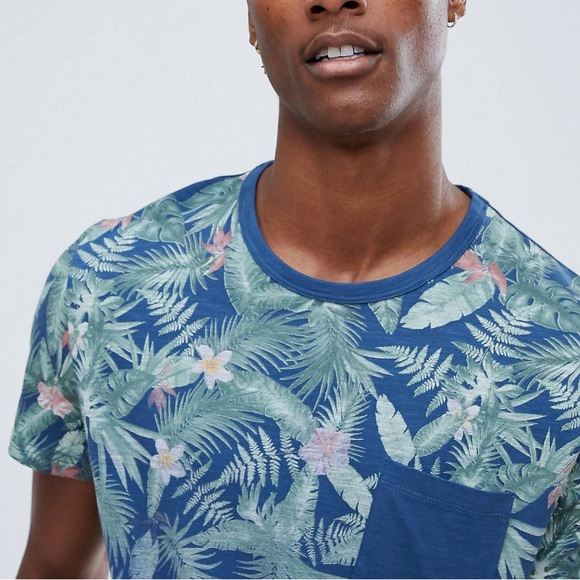 Jack & Jones ASOS T-shirt with Tropical Fade Pattern - Picture 1 of 10